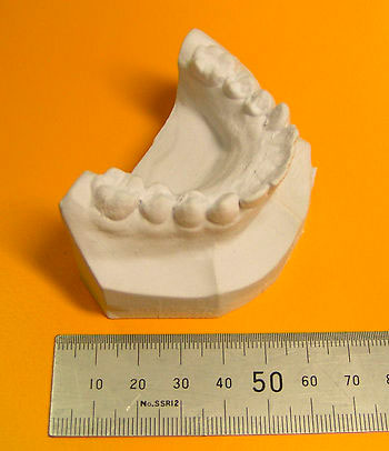 Illustration for article titled Mcor Matrix 3D Printer Replicates Objects on the Cheap With Simple Paper and Glue